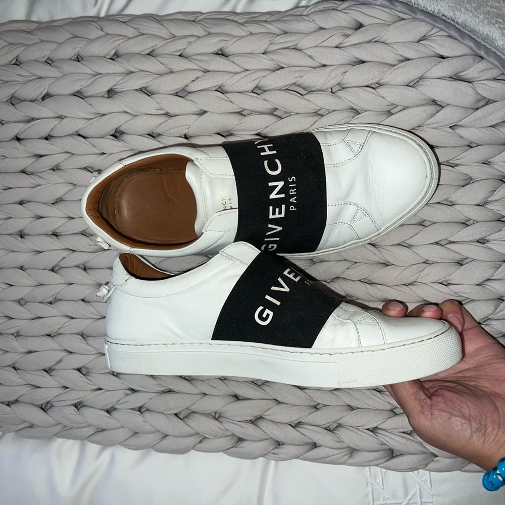 Givenchy Sneakers!! - Picture 8 of 12